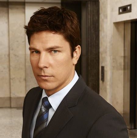 菜鸟老警第一季SeanDelMonte