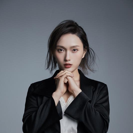 惊天救援黄丹