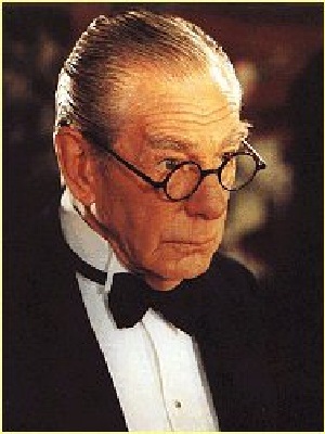 蝙蝠侠与罗宾AlfredPennyworth